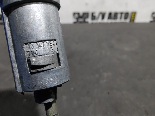 Замок передньої двері, лівої Opel 13107754 ціна, від 29.30 USD