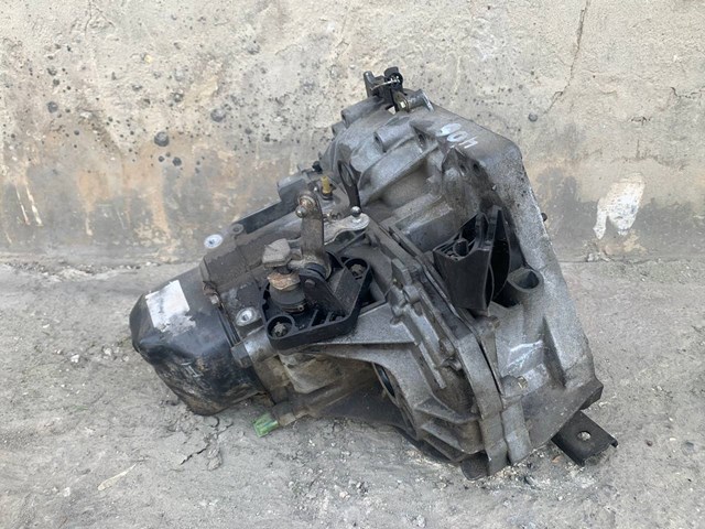 JR5129 Renault (RVI) МКПП
