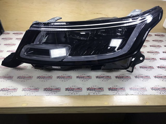 Купити LR116097 Land Rover Основна фара в зборі ліва