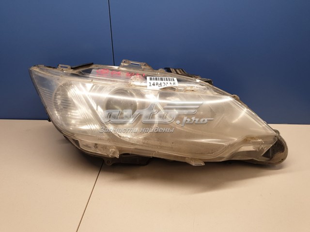 Фара правая Toyota 8113033881 ціна, від 903.36 USD
