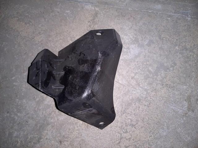 C1BB8121B Ford 
