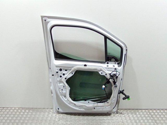 Водійські двері Peugeot/Citroen 9843489880