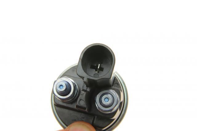 Контактор Bosch 1986SE1751 ціна, від 27.77 USD