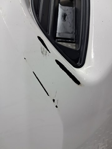 Задній бампер 850223YU0H Nissan/Infiniti