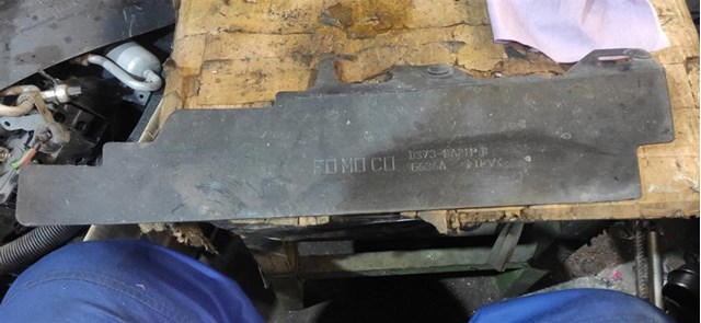  DS738A211B Ford