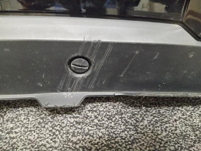 Купити LR045038 Land Rover 