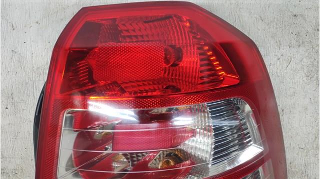 Задній правий стоп Opel 13305775