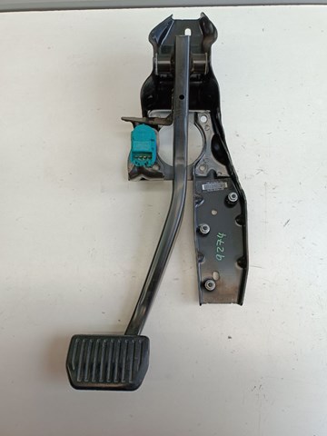 LR027629 Land Rover Педаль гальма