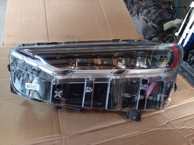 LJ8B13E015 Ford Фара дальнього світла в зборі