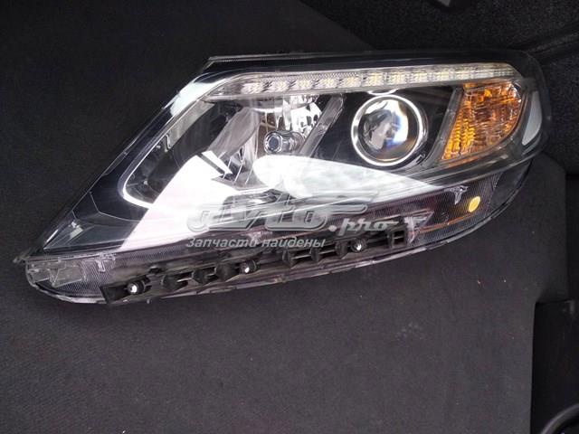 921012P550 Hyundai/Kia Фара дальнього світла в зборі
