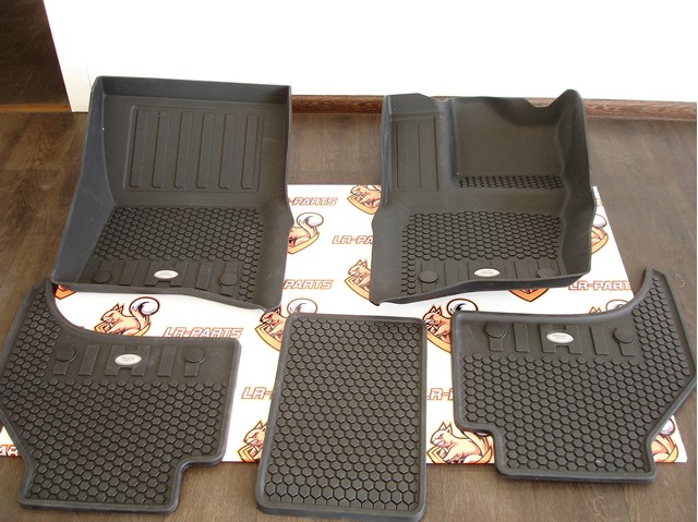  Land Rover VPLES0668 ціна, від 330.63 USD
