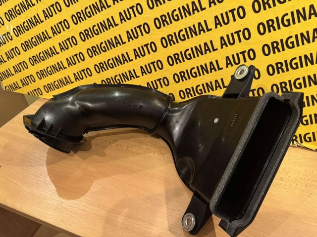 Купити T30713200A Mazda Повітрозабірник повітряного фільтра