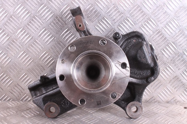 Купити A9079810000 Mercedes 