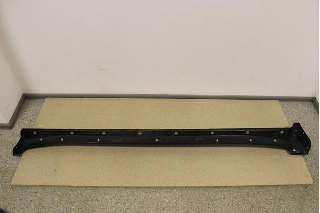 7585060040C0 Toyota Накладка зовнішня (молдинг) порога, правий
