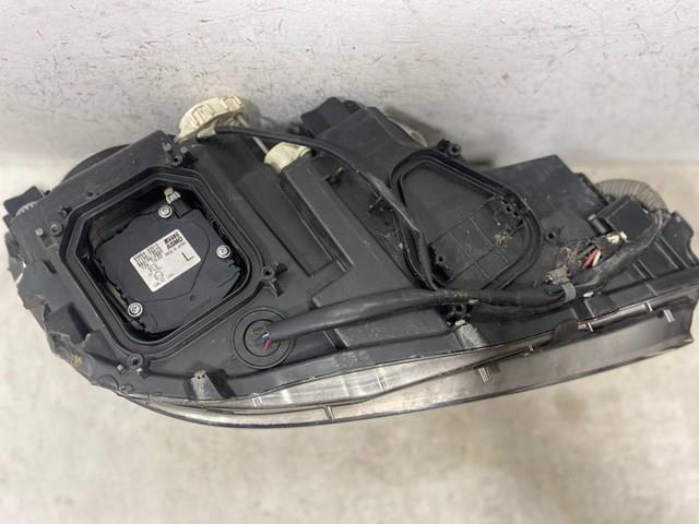 Фари Toyota 8118548B20 ціна, від 696.81 USD