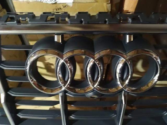 Облицювання радіатора VAG 4M0853651AJMX3 ціна, від 282.80 USD