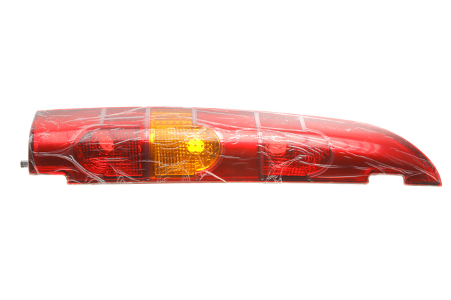 Ліхтар задній лівий Autotechteile 5030162 ціна, від 33.33 USD