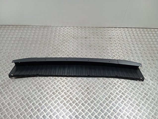Задній бампер BK3117E926 Ford