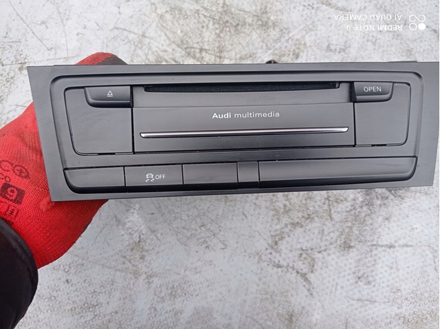  VAG 8T1035652F ціна, від 163.85 USD