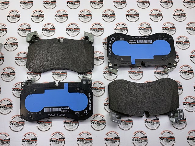 Купити A0004204603 Mercedes Колодки гальмівні передні, дискові