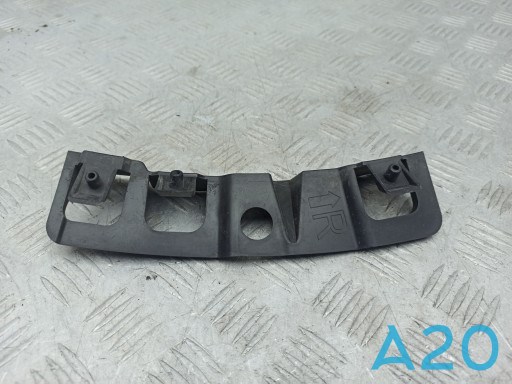 Кронштейн бампера переднього, зовнішній правий TK4850153B Mazda