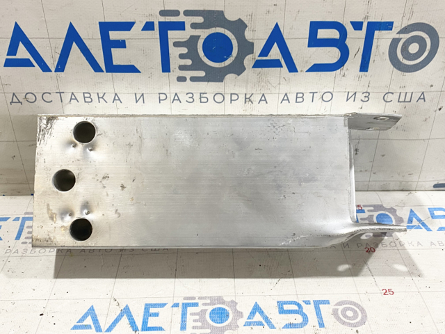 Купити FP4650941 FPS Кронштейн підсилювача переднього бампера