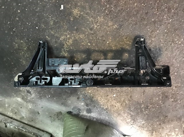 Кронштейн бампера заднього, центральний BMW 7294391 ціна, від 63.34 USD