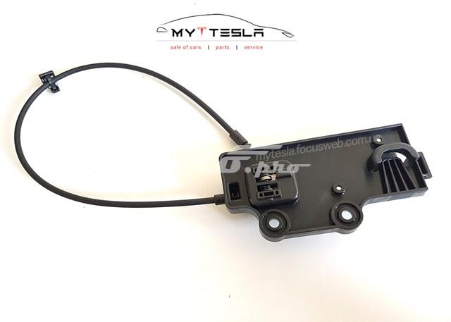 Трос відкриття капота Tesla 106181400D ціна, від 50.68 USD