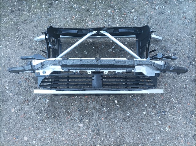 Шина бампера переднього BMW 7399911 ціна, від 236.44 USD