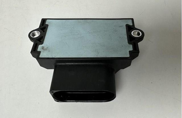 Купити LR118436 Land Rover 