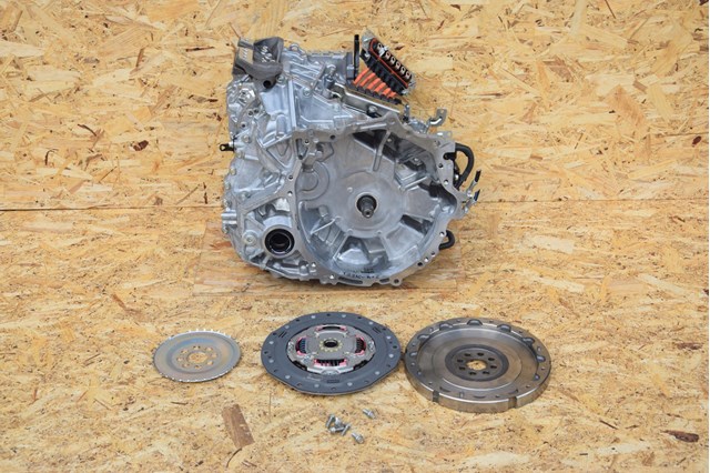 TZ215XY001 Toyota Автоматична коробка передач