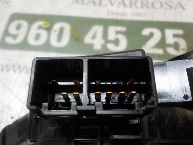 Перемикач підрульовий, лівий на Toyota RAV4 IV A4