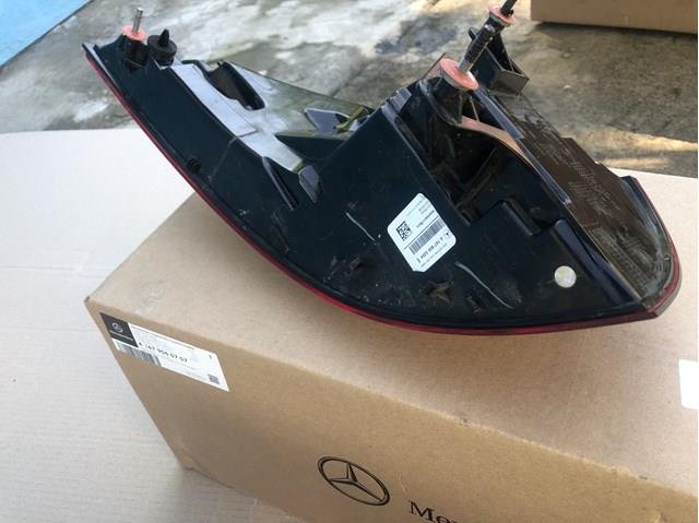 A1679060707 Mercedes Фара задня права зовнішня