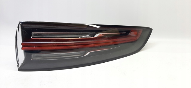 Задній правий зовнішній ліхтар Porsche 9Y0945096P ціна, від 145.70 USD