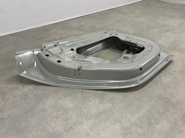 Купити Двері задні, праві Tesla Model 3  5YJ3