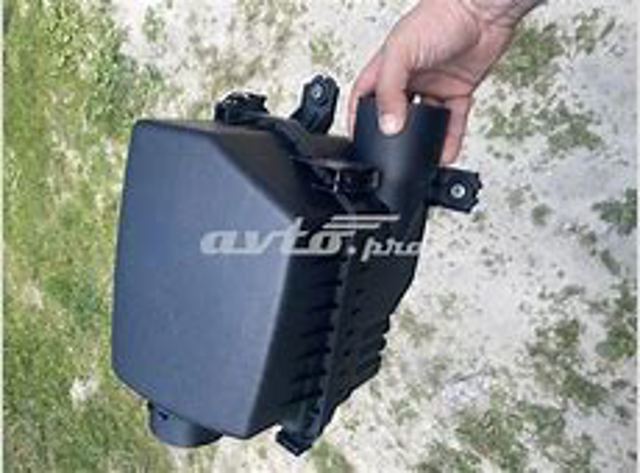 Корпус повітряного фільтра FPS FP3228101 ціна, від 14.14 USD