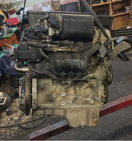 M16A Suzuki Мотор в зборі