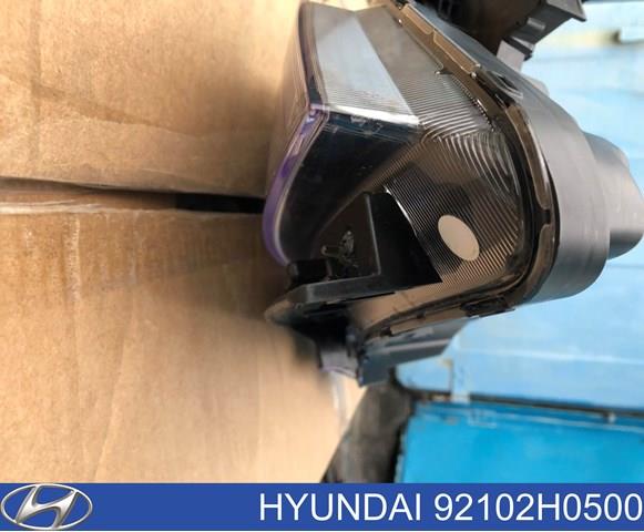 Фара права 92102H0500 Hyundai/Kia