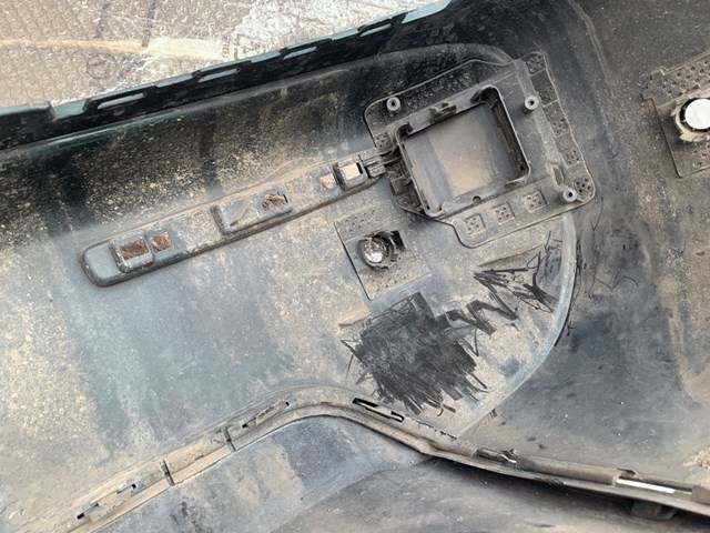 Кожух бампера заднього Mercedes A46388534009999 ціна, від 56.43 USD