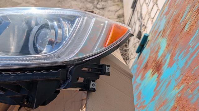 Фара TYC FP6731R1T