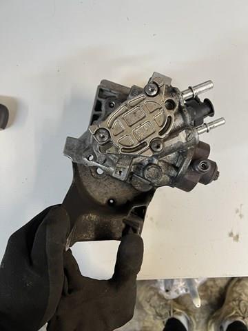 Насос паливний високого тиску Bosch 445010516 ціна, від 125.95 USD