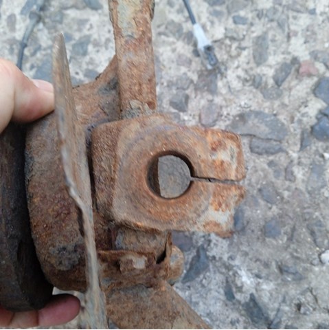 Купити 9403647938 Fiat/Alfa/Lancia Цапфа поворотна права