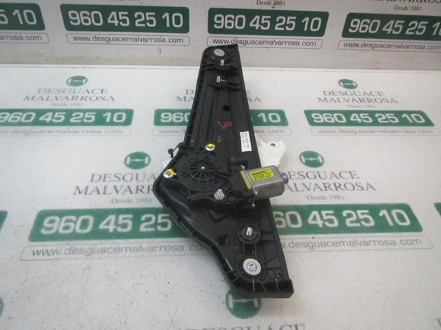 824022V000 Hyundai/Kia 