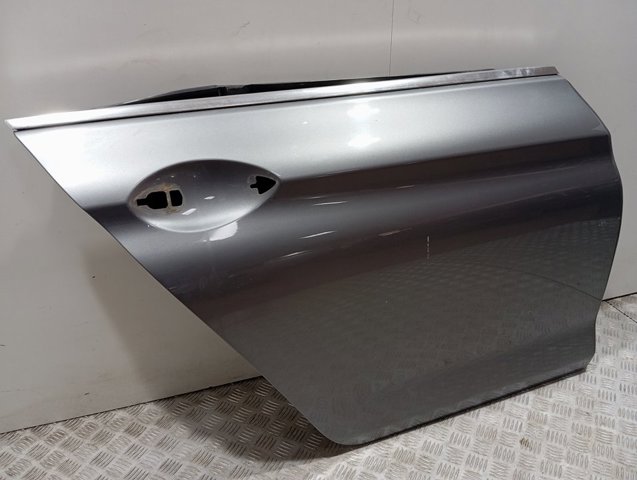 41527294994 BMW Двері пасажирські задні праві