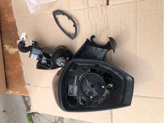 Ліве бокове дзеркало 87610R2300 Hyundai/Kia