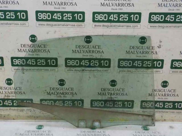 Купити GS1204D302 XYG Скло задніх дверей, правих