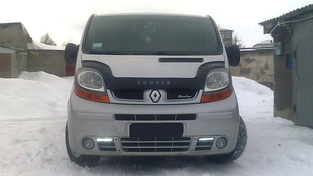 Купити Дефлектор капота Renault Trafic II FL