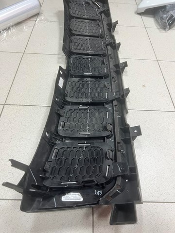  Chrysler 5UP86TRMAB ціна, від 111.36 USD