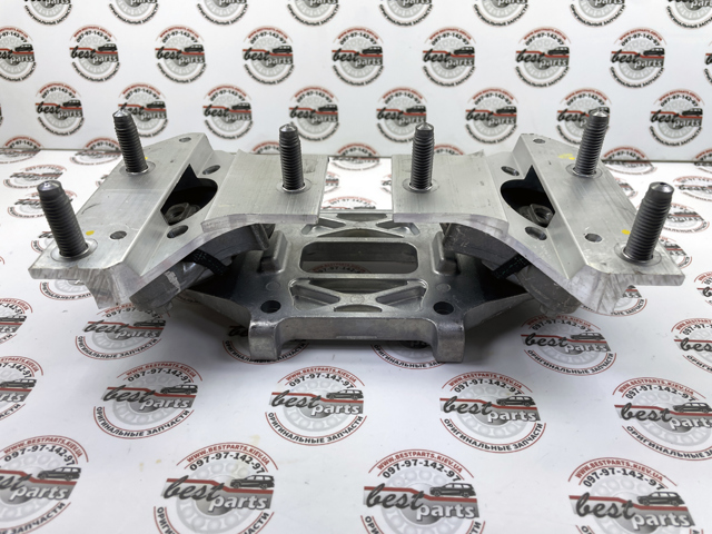  Mercedes A1672408400 ціна, від 182.84 USD