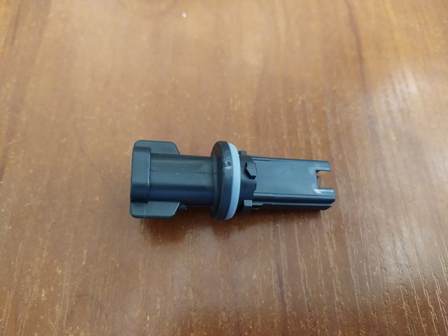 Купити 262406CA0A Nissan/Infiniti 
